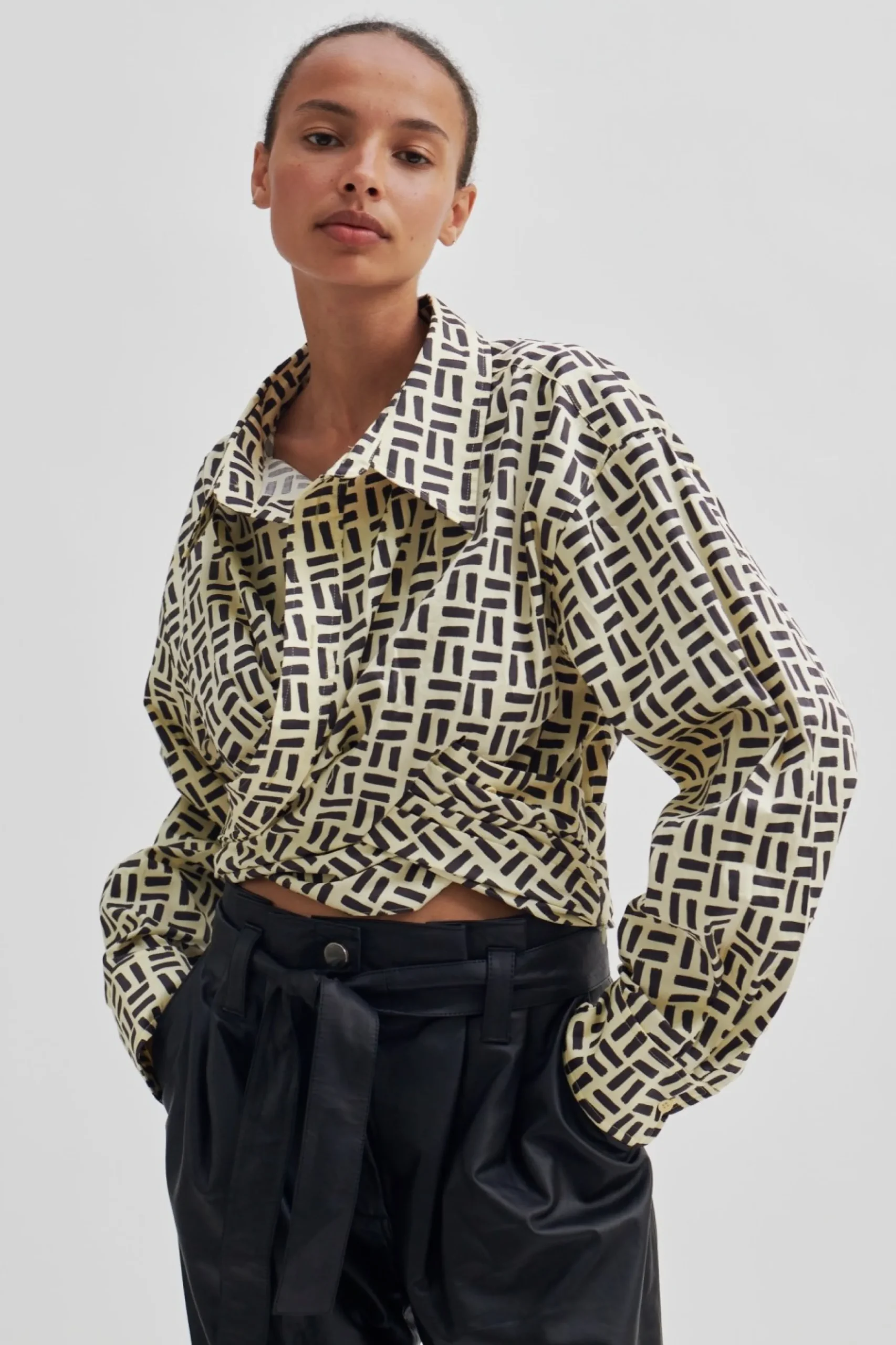 Discount Close Up Blouse Kvinde Skjorter Og Bluser