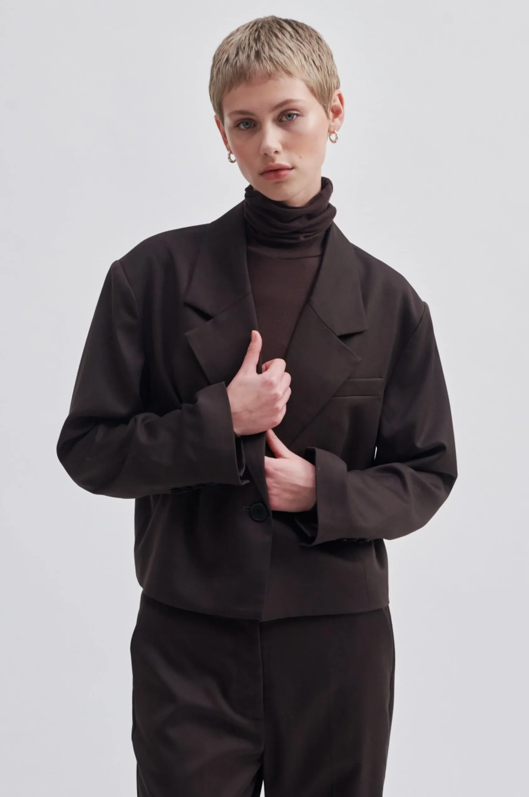 Online Kaleem Crop Blazer Kvinde Blazere