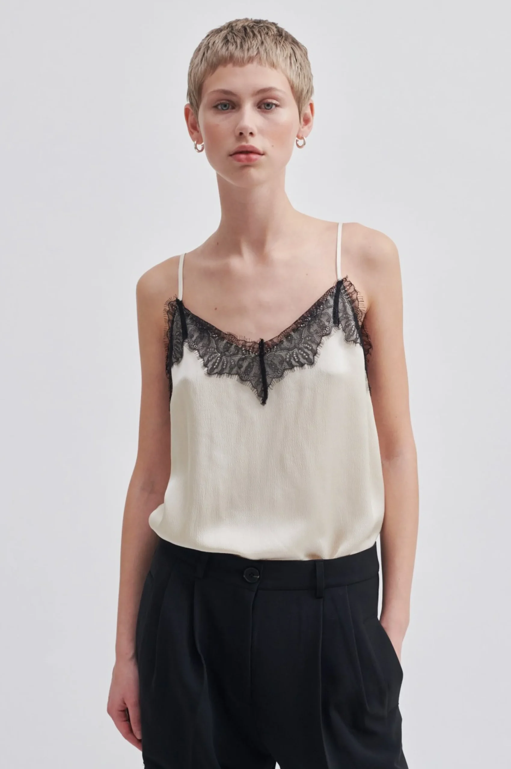 Clearance Noma Strap Top Kvinde Toppe Og T-Shirts