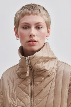 Discount Quilly Anorak Kvinde Jakker Og Frakker