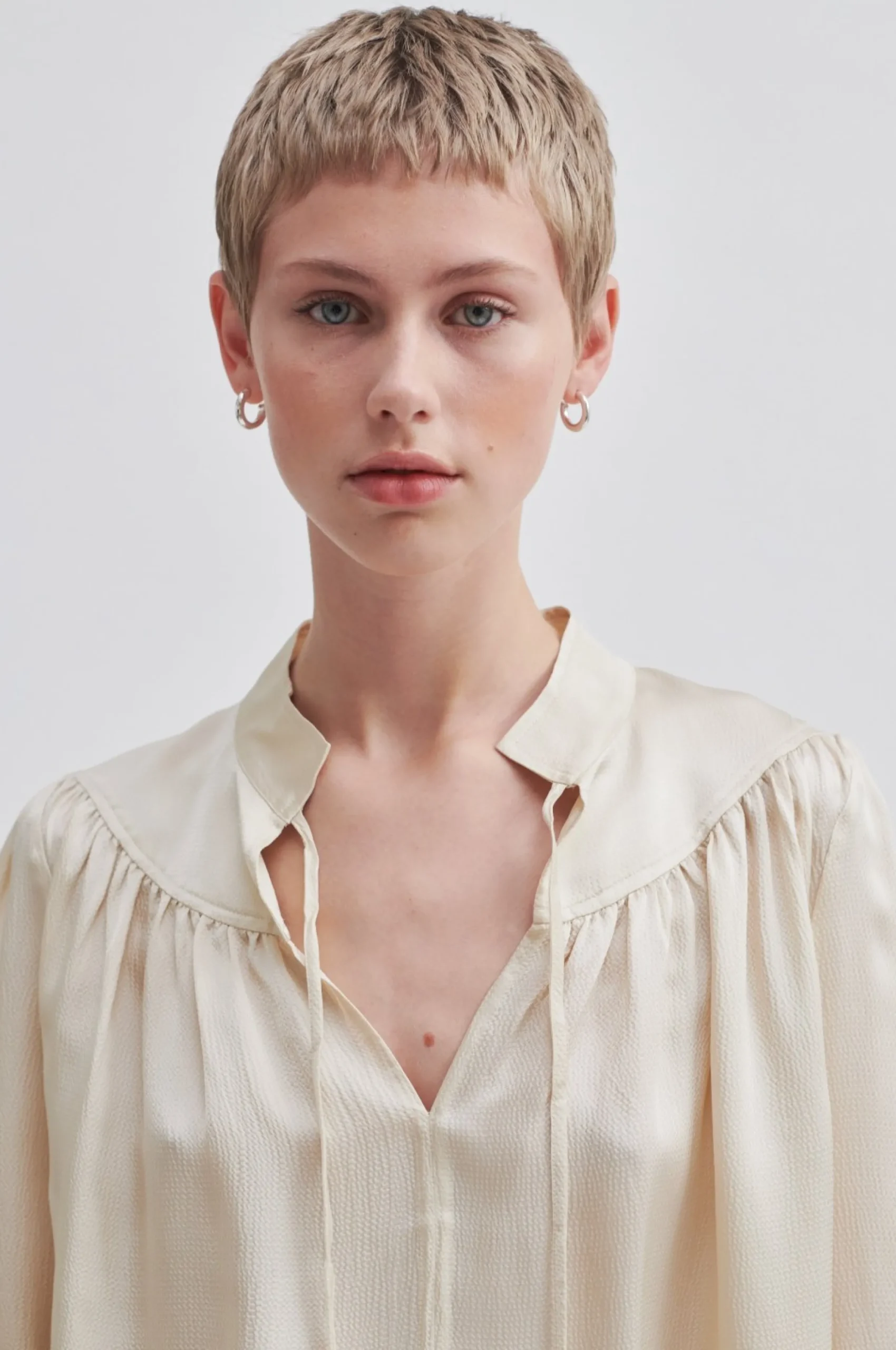 Discount Vee Blouse Kvinde Skjorter Og Bluser